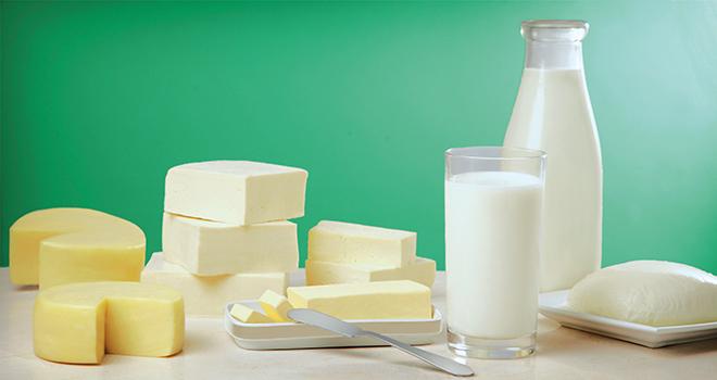 Selon FranceAgriMer, la consommation de produits laitiers bio a explosé depuis six ans, et le prix du beurre à l’export est plus rémunérateur qu’en France. © Pinoquio 9 / Fotolia