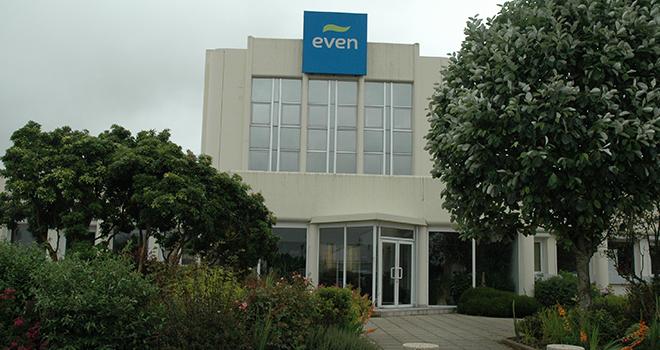 En 2018, Even a rémunéré le lait de ses 734 exploitations adhérentes à près de 342 €/1000 litres. Photo : ©D.Bodiou/Pixel6TM En 2018, Even a rémunéré le lait de ses 734 exploitations adhérentes à près de 342 €/1000 litres. Photo : ©D.Bodiou/Pixel6TM