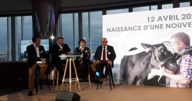 De gauche à droite : Dominique Davy, président d’Eliance, Jérémy Decerle, député européen et parrain d’Eliance, Christiane Lambert, présidente de la FNSEA et marraine d’Eliance, et Bernard Malabirade, premier vice-président d’Eliance. Photo : Eliance