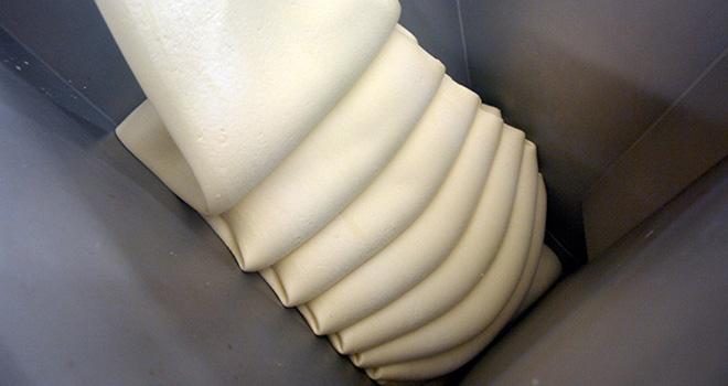 Eurial est le premier producteur français de mozarella avec 40 000 tonnes/an produites actuellement. Crédit photo : P.CRONENBERGER